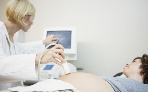 香港验血能查胎儿健康?早期验血测男女可不可靠